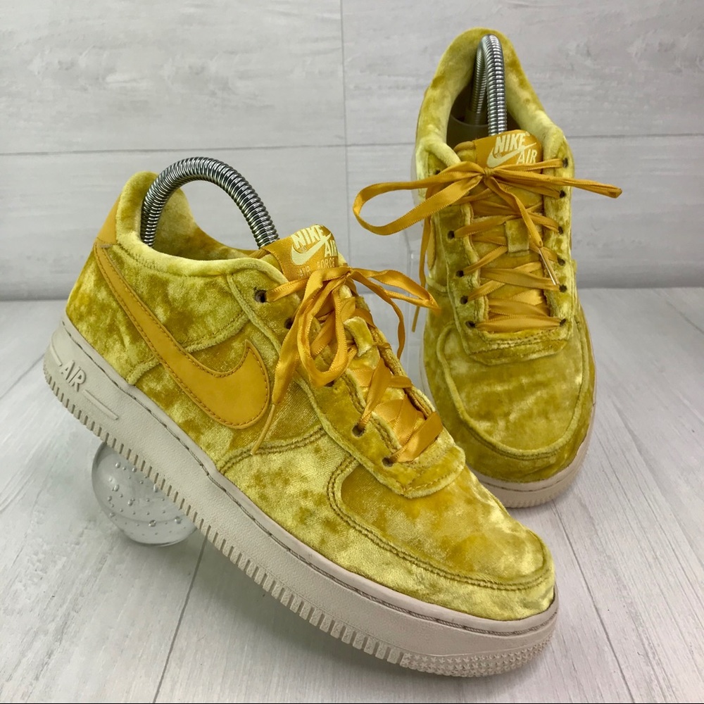 Youth Nike Air Force One Mineral Gold Velvet Sz 5Y